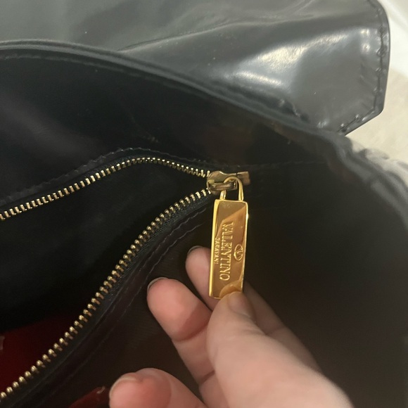 Authentic Valentino Garavani Navy Patent Leather Histoire Satchel Bag - Picture 16 of 16